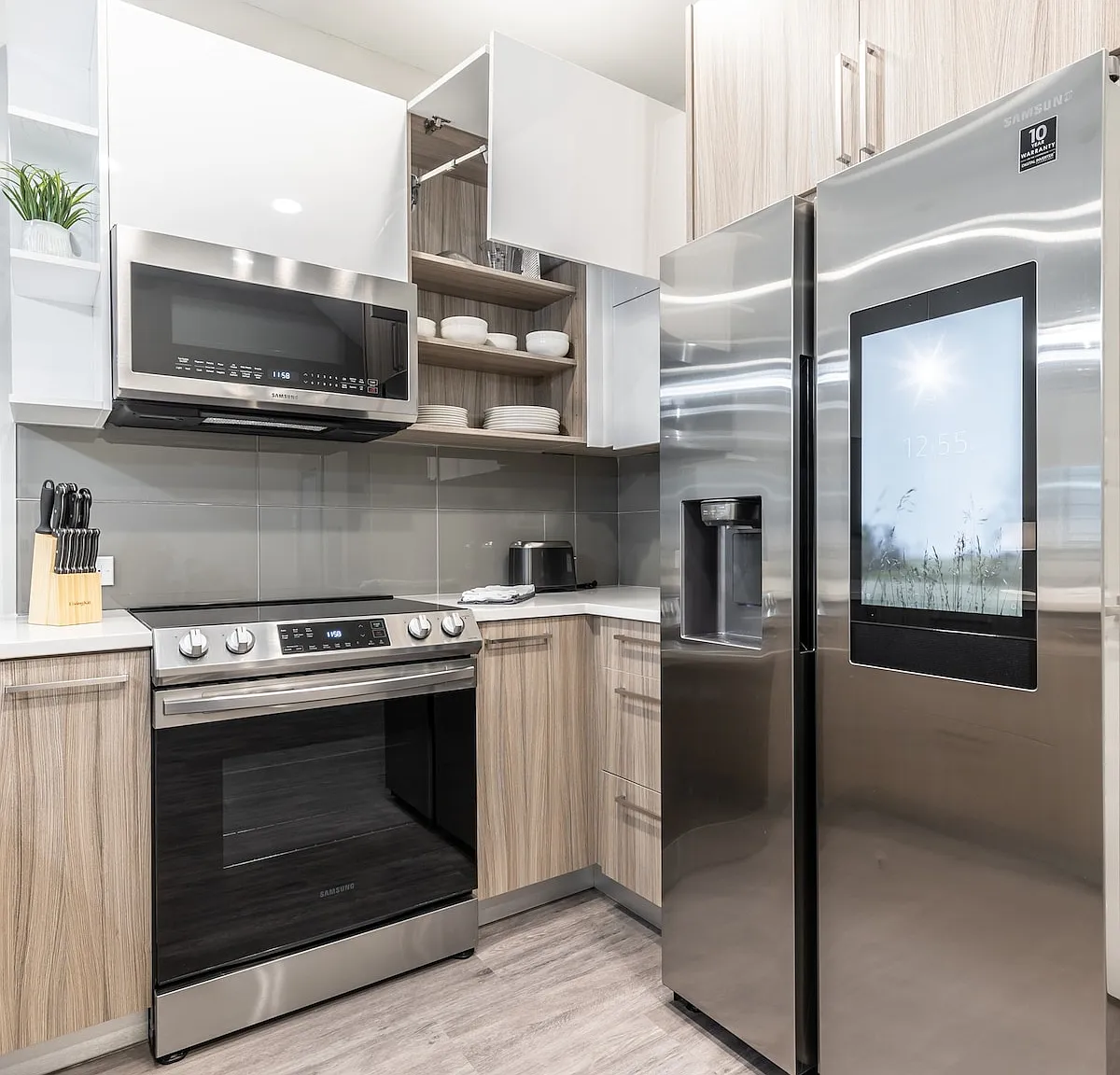 2 bed, 1288 sqft, $4,500 — Photo 3