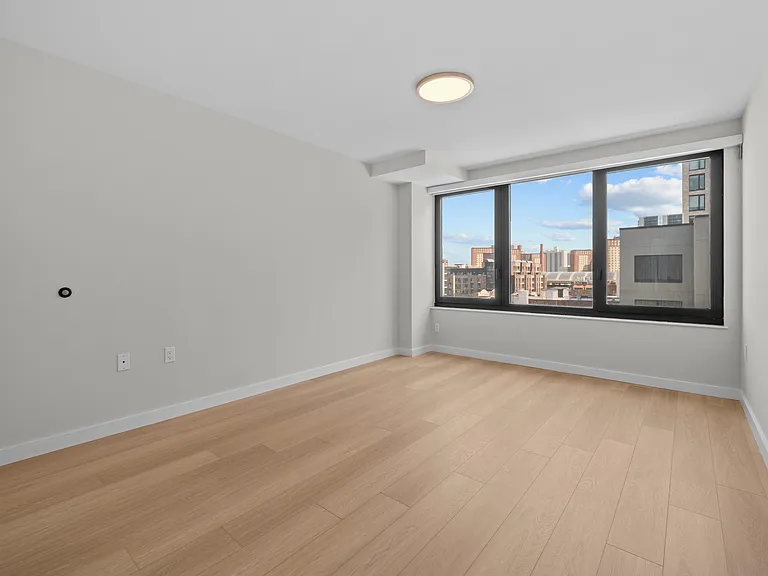2905 W 17th St #6H — Photo 5