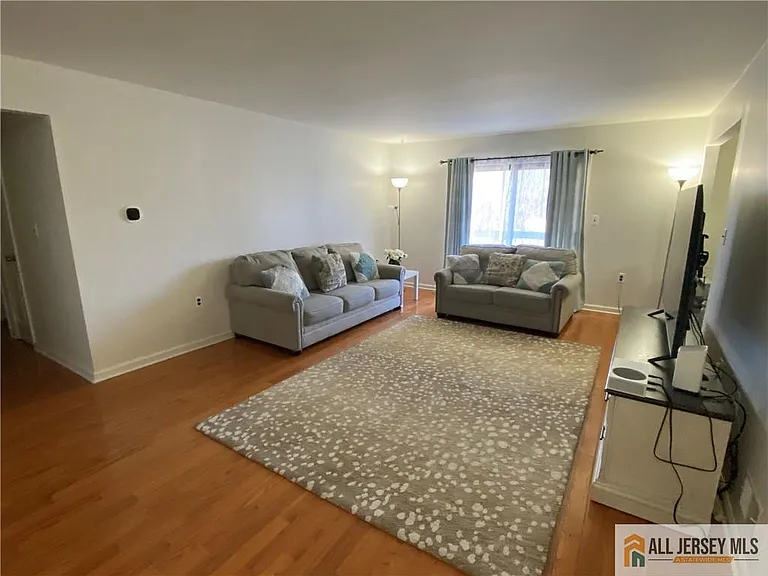 144 Beverly Hill Ter #B — Photo 31
