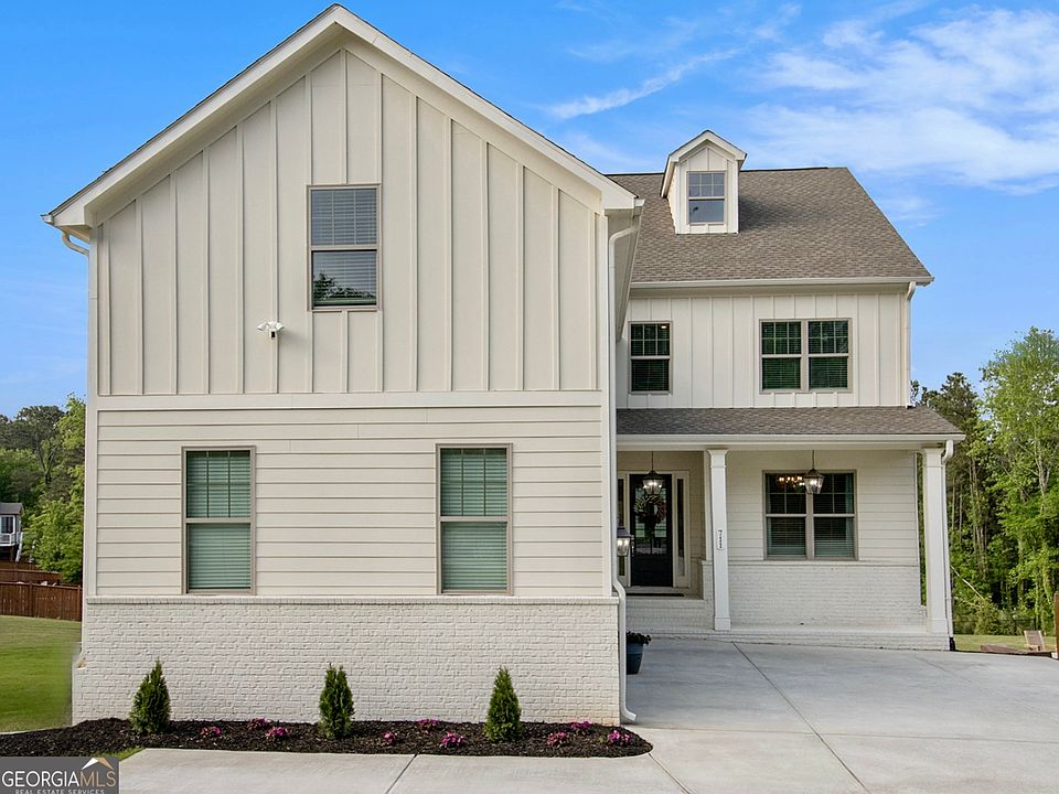 1st image of 711 Suholden Cir NE
