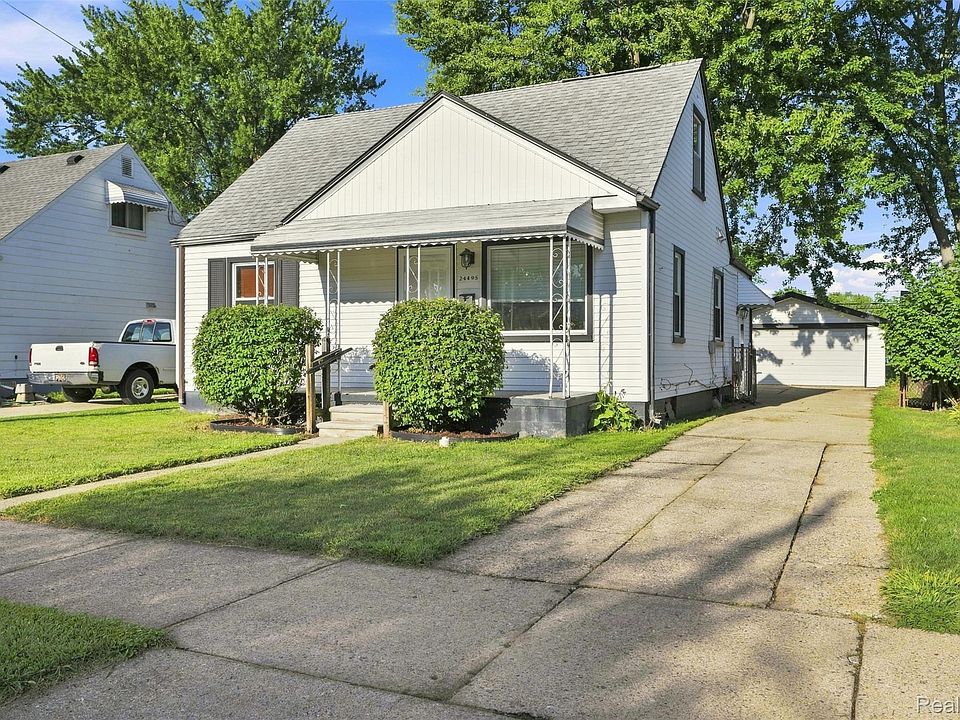 1st image of 24495 Stewart Ave