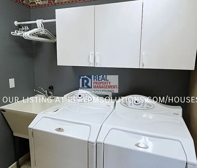 18112 SW Kathy Ct — Photo 42