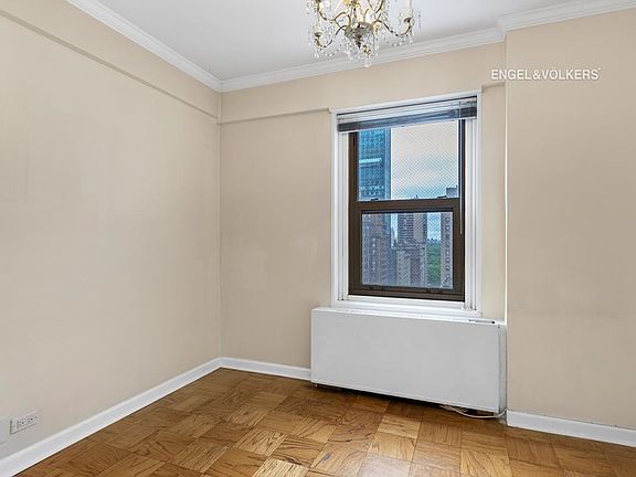 2nd image of 159 W 53rd St APT 21G