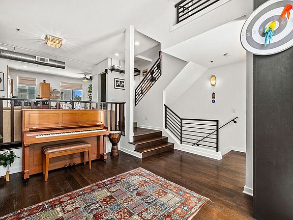 5th image of 5300 Playa Vista Dr APT 5