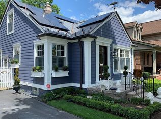 473 Bennaville Ave, Birmingham, MI 48009