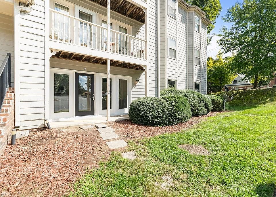 1st image of 700 Glendale Dr APT A