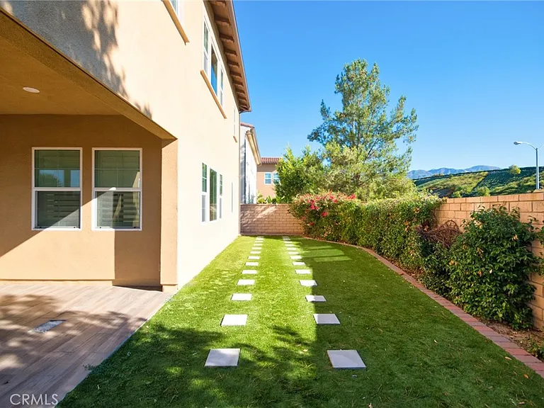 115 Mesa Verde Ln — Photo 53