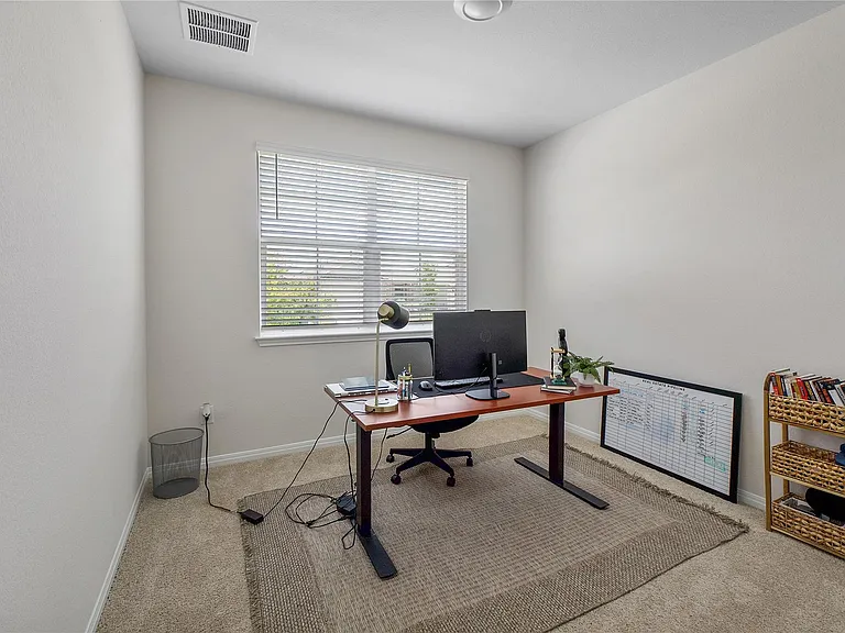 217 Evergreen Sumac Loop — Photo 17