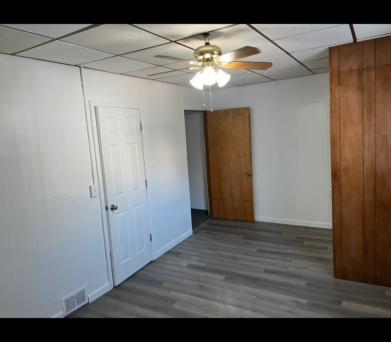 5 bed, 1500 sqft, $4,250 — Photo 1