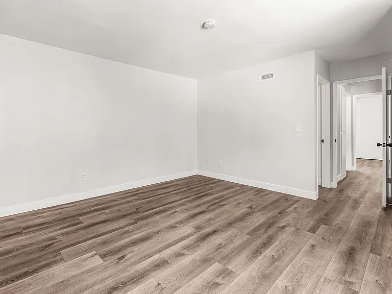 5107 La Cuenta Dr — Photo 15