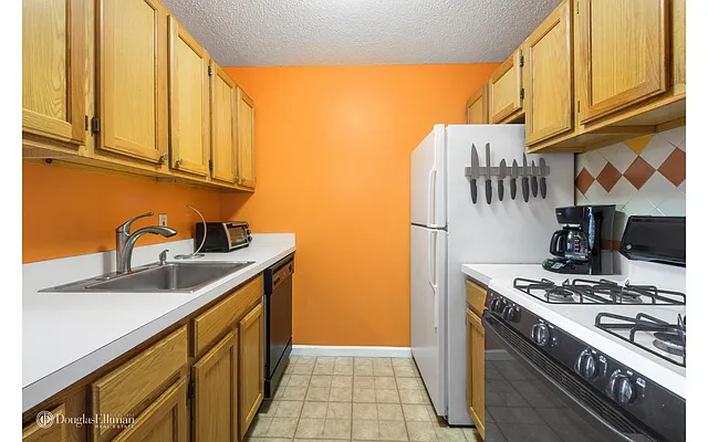 Sold by Douglas Elliman | media 11