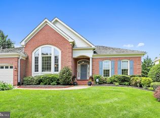 13802 Willow Tree Dr, Rockville, MD 20850