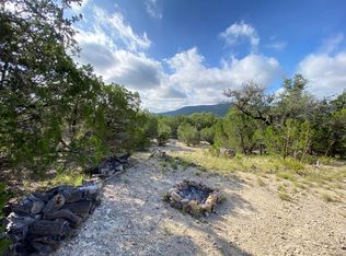 430 Pendley Rd, Leakey, TX 78873