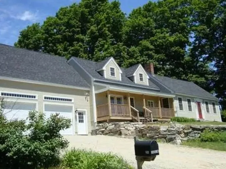 231 Bunker Hill Rd — Photo 1