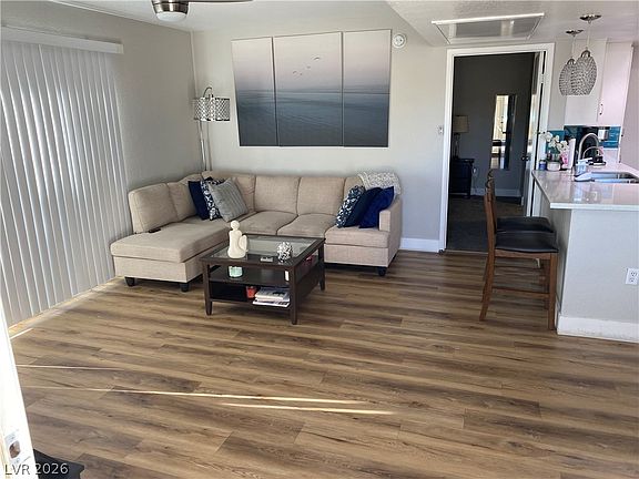 4th image of 8070 W Russell Rd Unit 2062