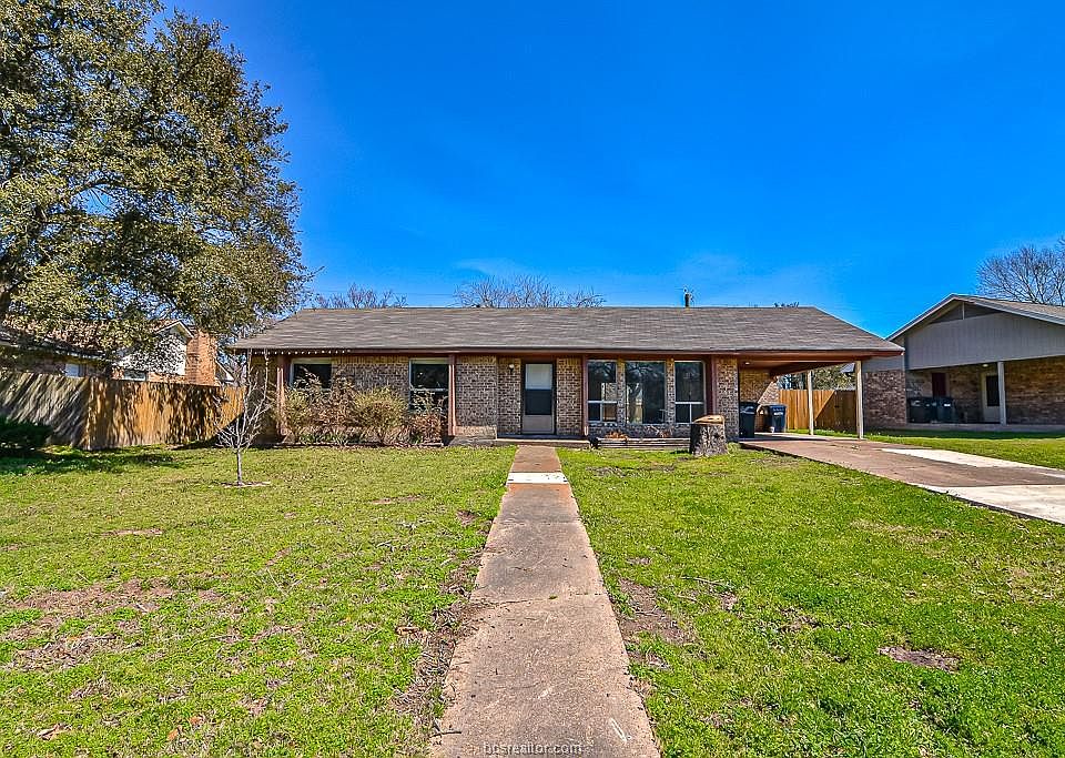 3013 Normand Dr College Station Tx 77845 Mls 21002451 Zillow