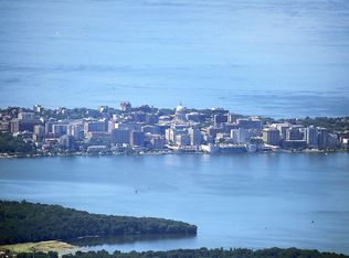 1217 E Wilson St #5, Madison, WI 53703