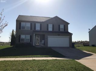 3074 Misty Creek Dr, Swartz Creek, MI 48473