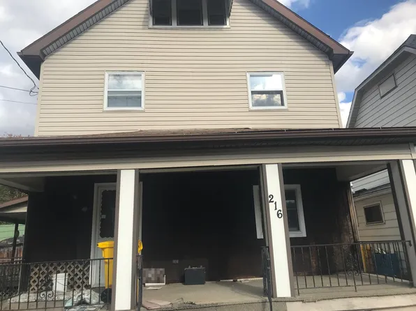216 Lawrence St, Archbald, PA 18403