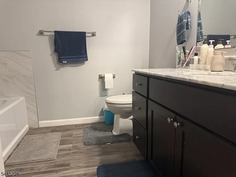 58 Waugh Ct — Photo 22