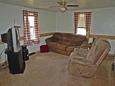4th image of 2515 Veterans Blvd