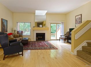 5555 E Briarwood Ave APT 604, Centennial, CO 80122