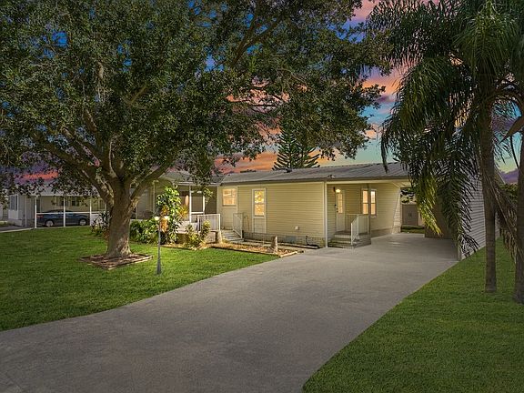 2nd image of 1217 Bluebird Dr