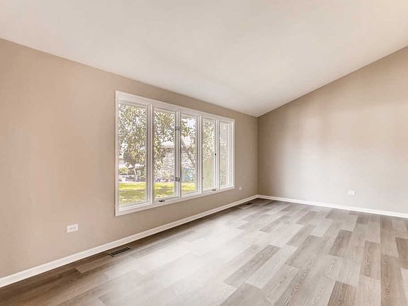3rd image of 11523 Fenwood Ct