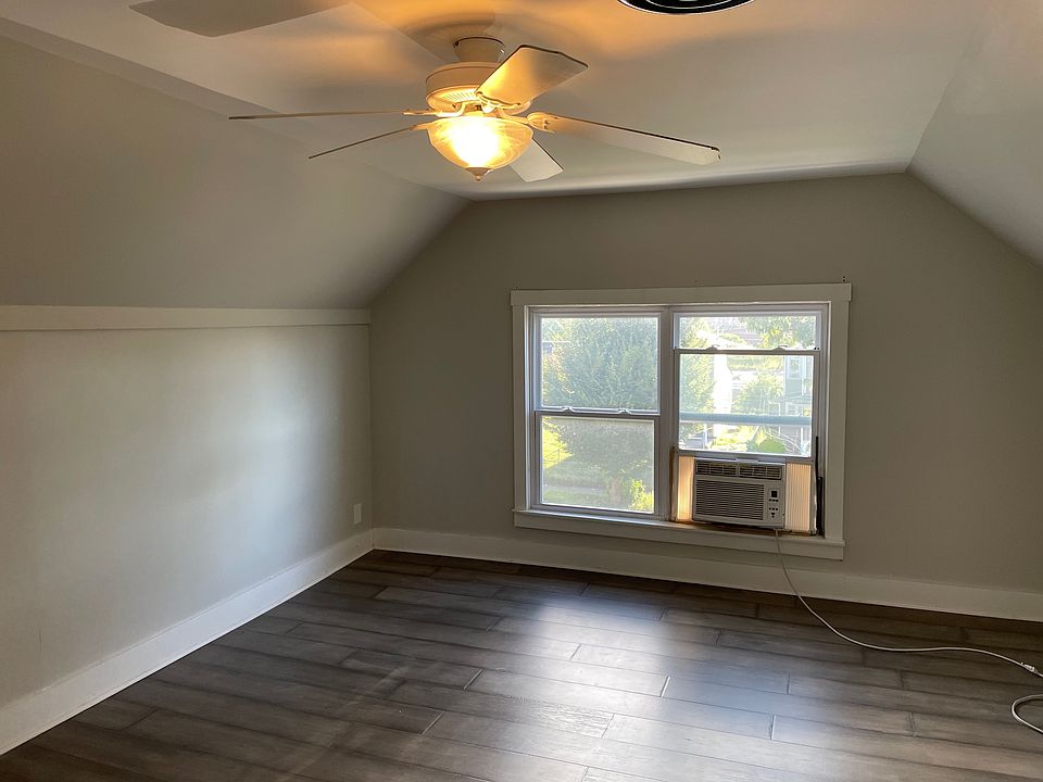 1st image of 2822 S 3rd St #3