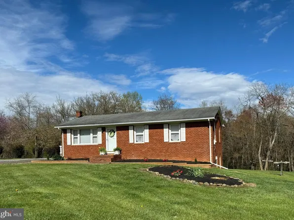 61 Bright Acres Ct, Brightwood, VA 22715