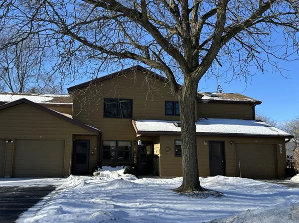 985 Babcock St APT 7, Neenah, WI 54956