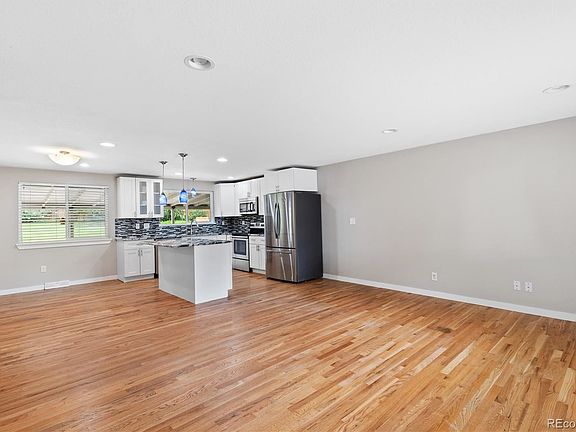 4th image of 5077 Keenland Ct