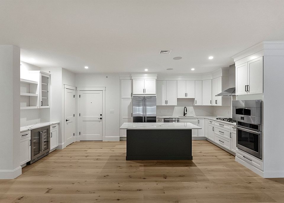 1st image of 134 Court St #24