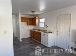 389 Fayette St #1, Perth Amboy, NJ 08861