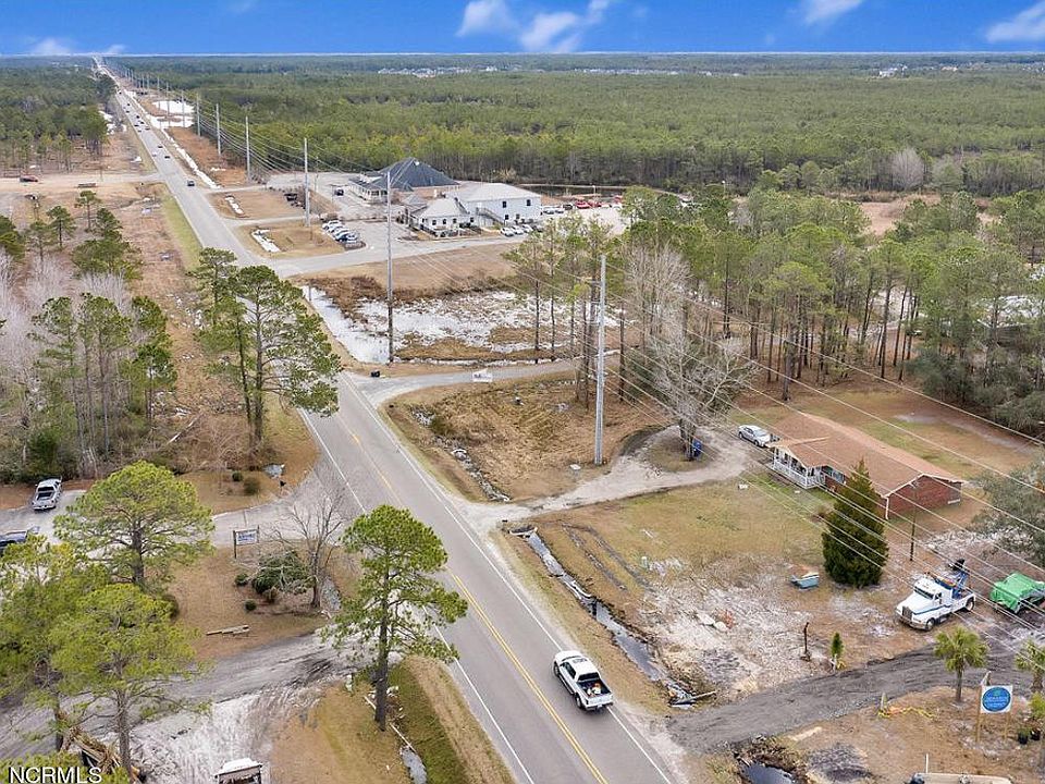 2nd image of 3439 Southport Supply Rd SE