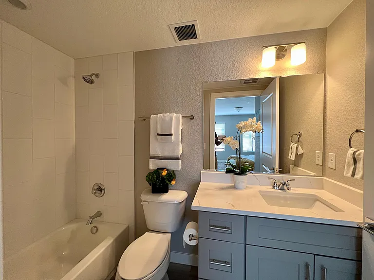 10020 E Girard Ave #305 — Photo 8
