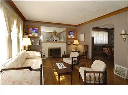 2nd image of 2021 College Ave SE