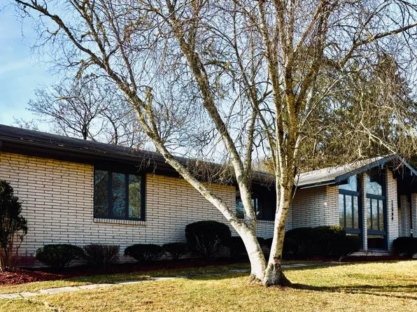 12996 River Ln, Coeburn, VA 24230