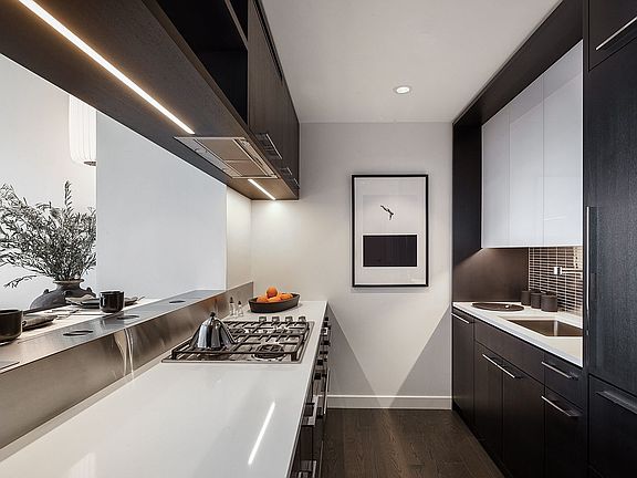 3rd image of 252 South St #18P
