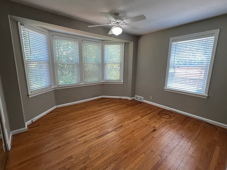 7631 Delmar Blvd #1 — Photo 7