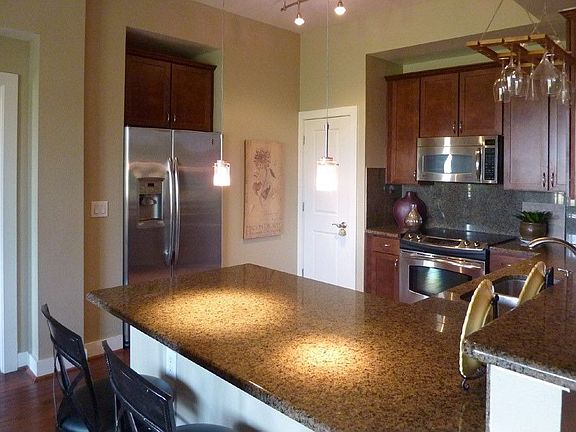 2nd image of 7342 Oak Manor Dr
