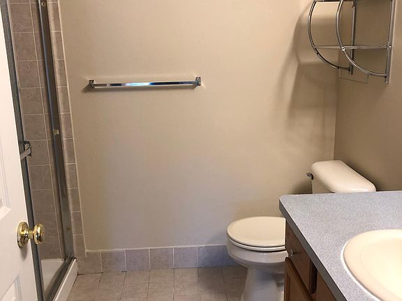 En-Suite bathroom from First bedroom.