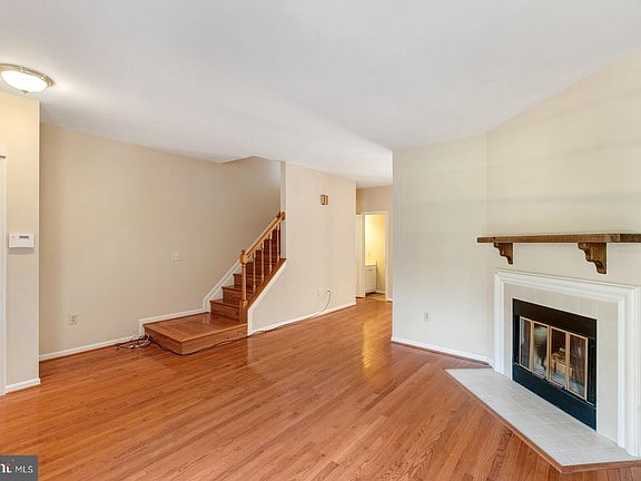 4th image of 7193 Fairfield Ct