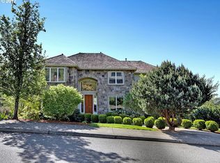 2402 NW Benson Ln, Portland, OR 97229