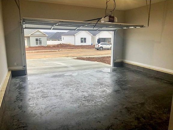 5th image of 2971 Laredo Dr