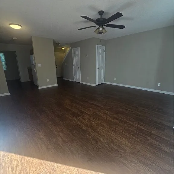 9852 Whitefield Ave #B — Photo 1