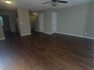 9852 Whitefield Ave #B, Savannah, GA 31406