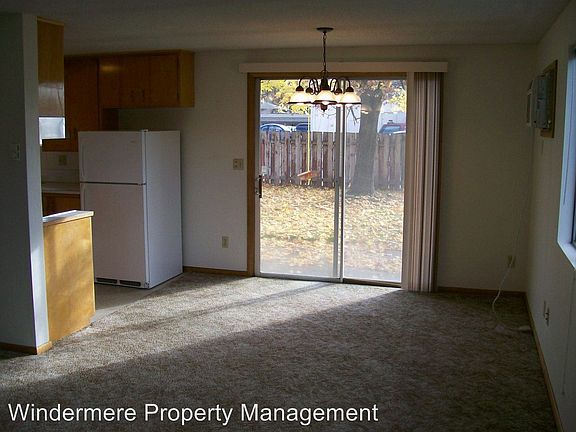 3rd image of 1626 Portland Ave