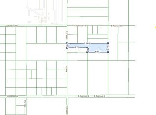 100 E Avenue F10 #33, Lancaster, CA 93535