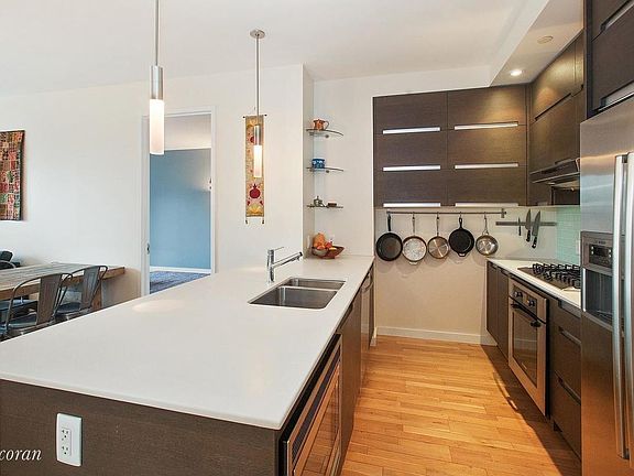 2nd image of 545 Washington Ave APT 603